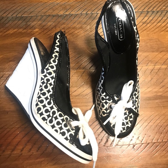 COACH Poppy Wedges - Picture 1 of 1